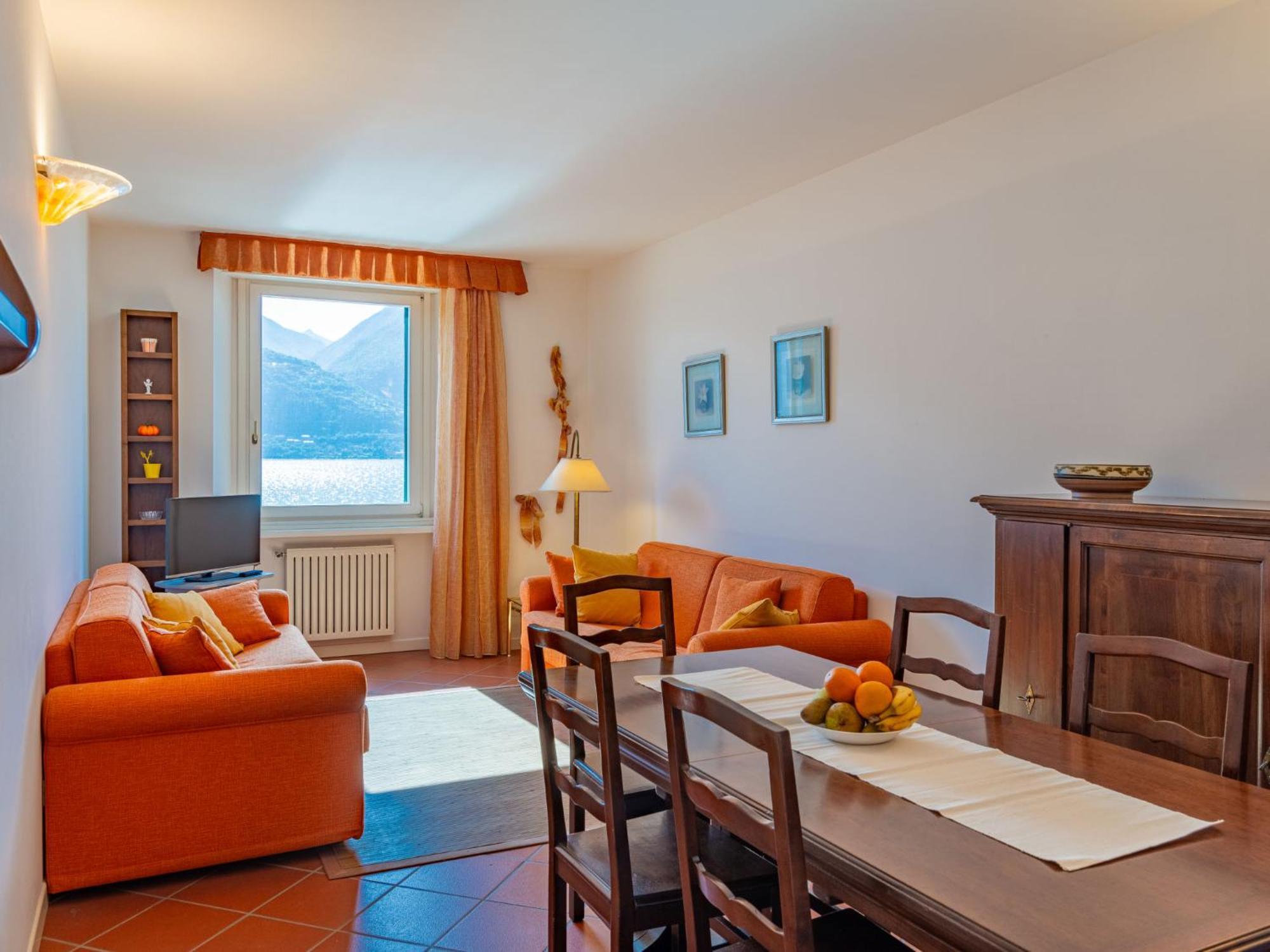 E Sole By Interhome Cremia