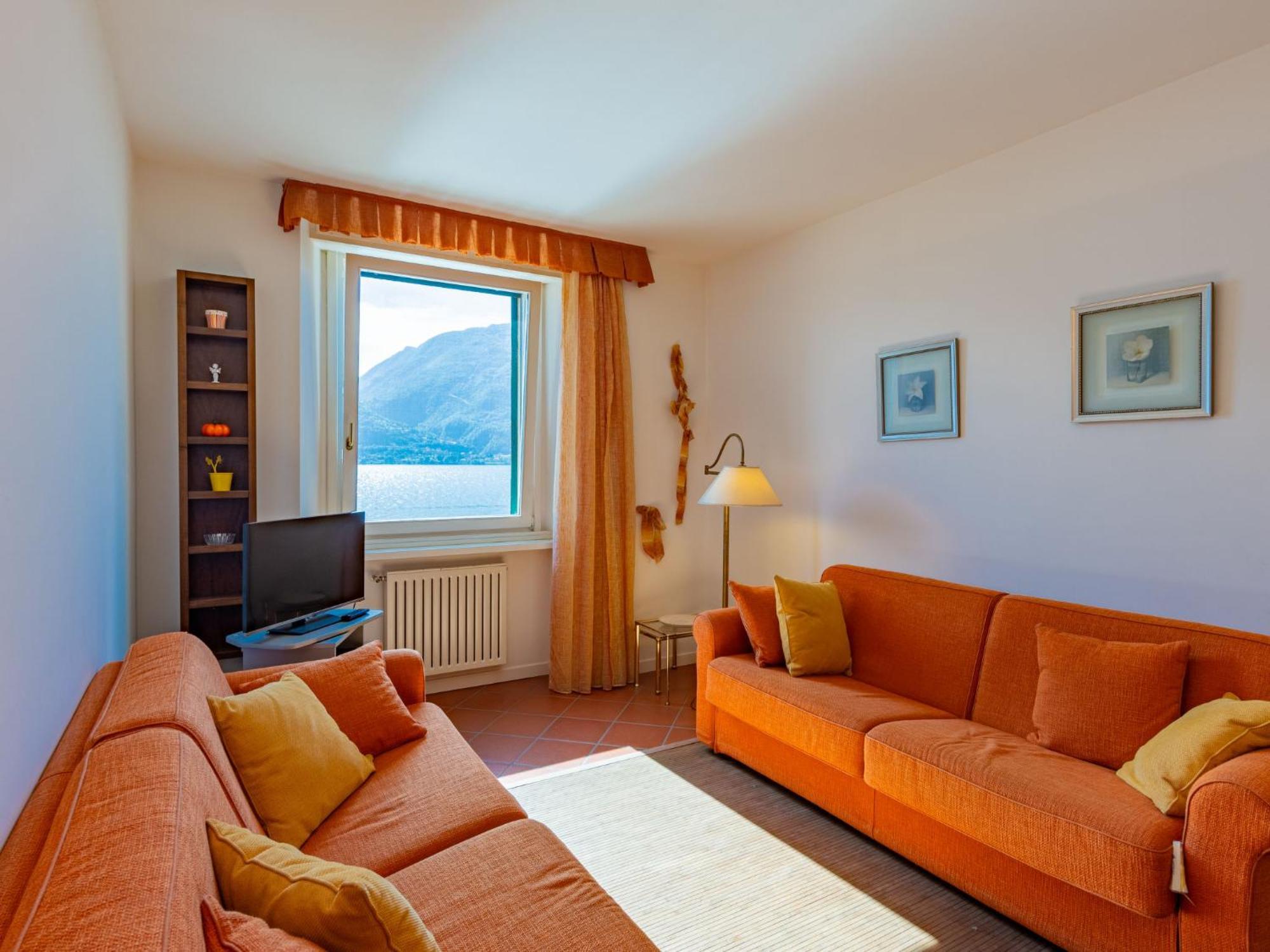 E Sole By Interhome Apartment Cremia