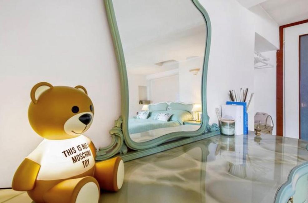 Holiday home The Boards House On - House Or Master Bedroom Only Dorio
