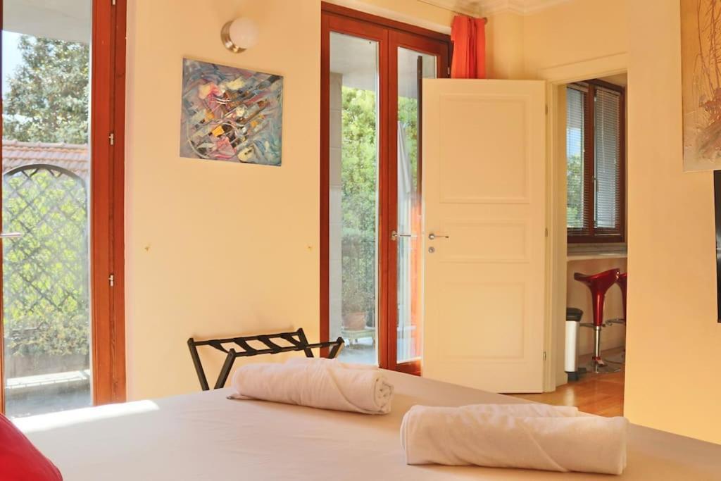 House Just Minutes From Breathtaking View Apartment Faggeto Lario