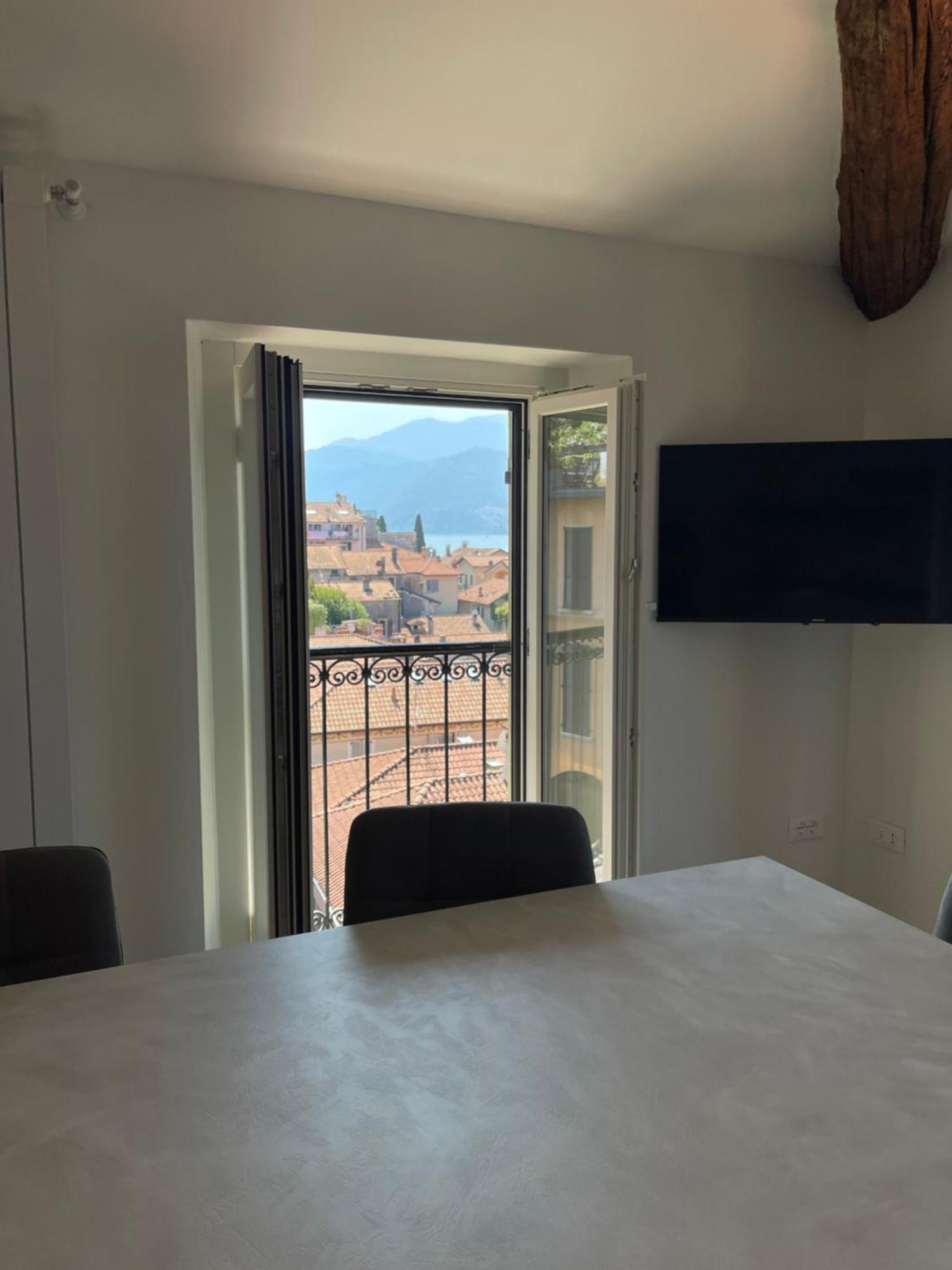 Apartment Above The Varenna