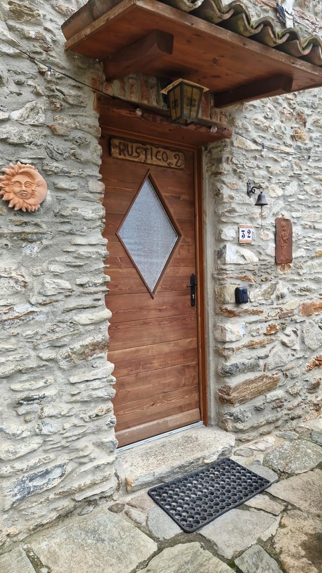 Apartment Rustico Verginate 2 *