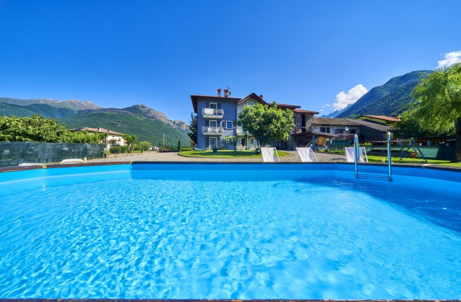 Casa Rosso Blu