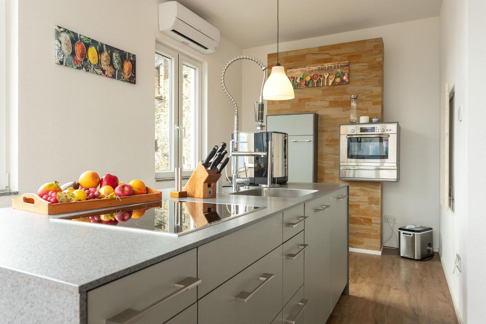 Apartment Magic Terrace With View Stazzona
