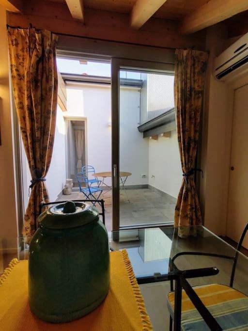 Casa Larius * Como