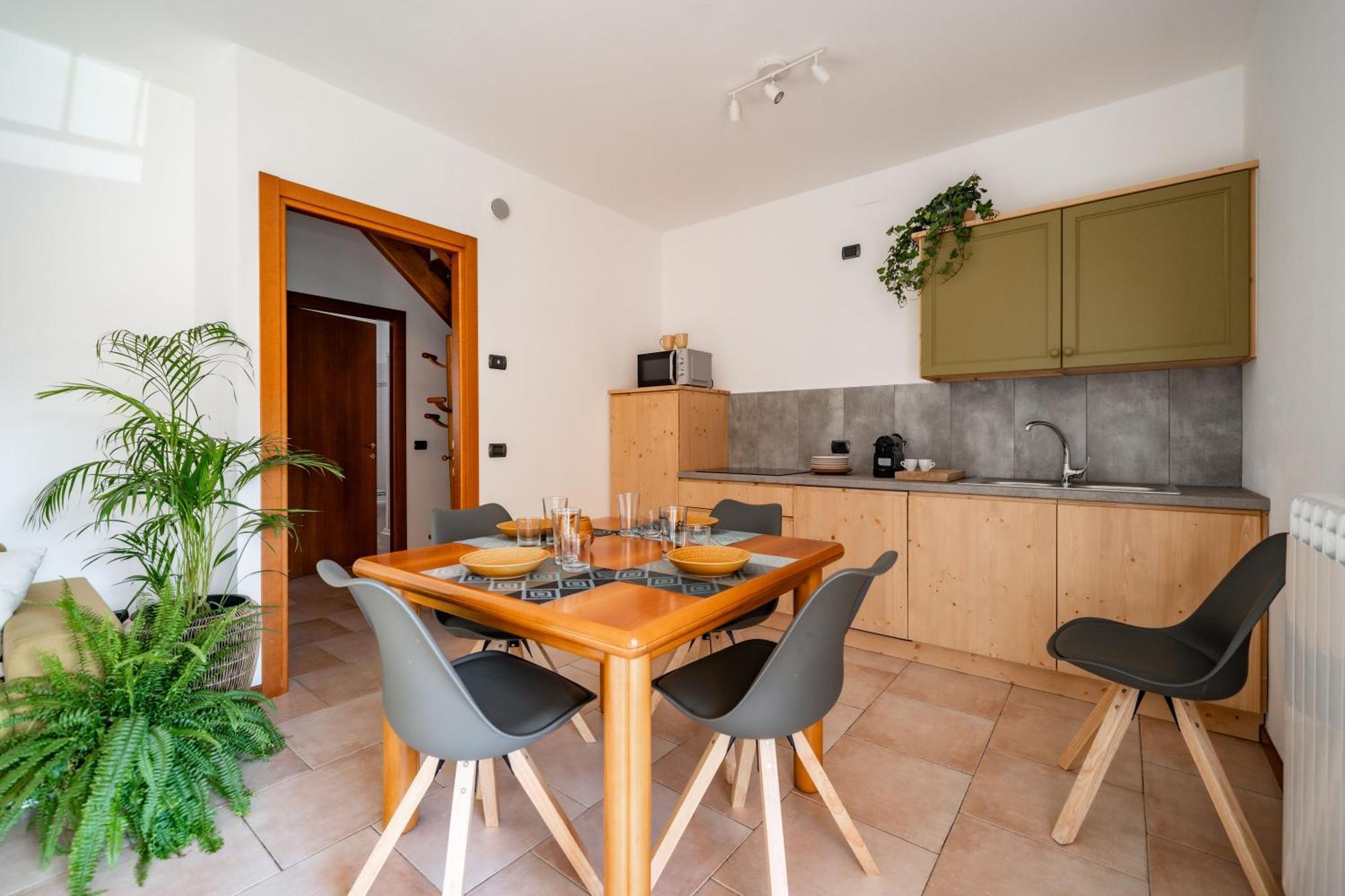 Apartment Golden 2 - Just Few Steps From The