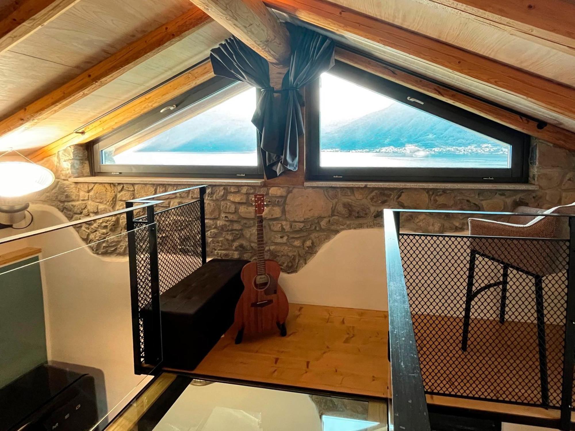 Poesia Comacina Apartment *