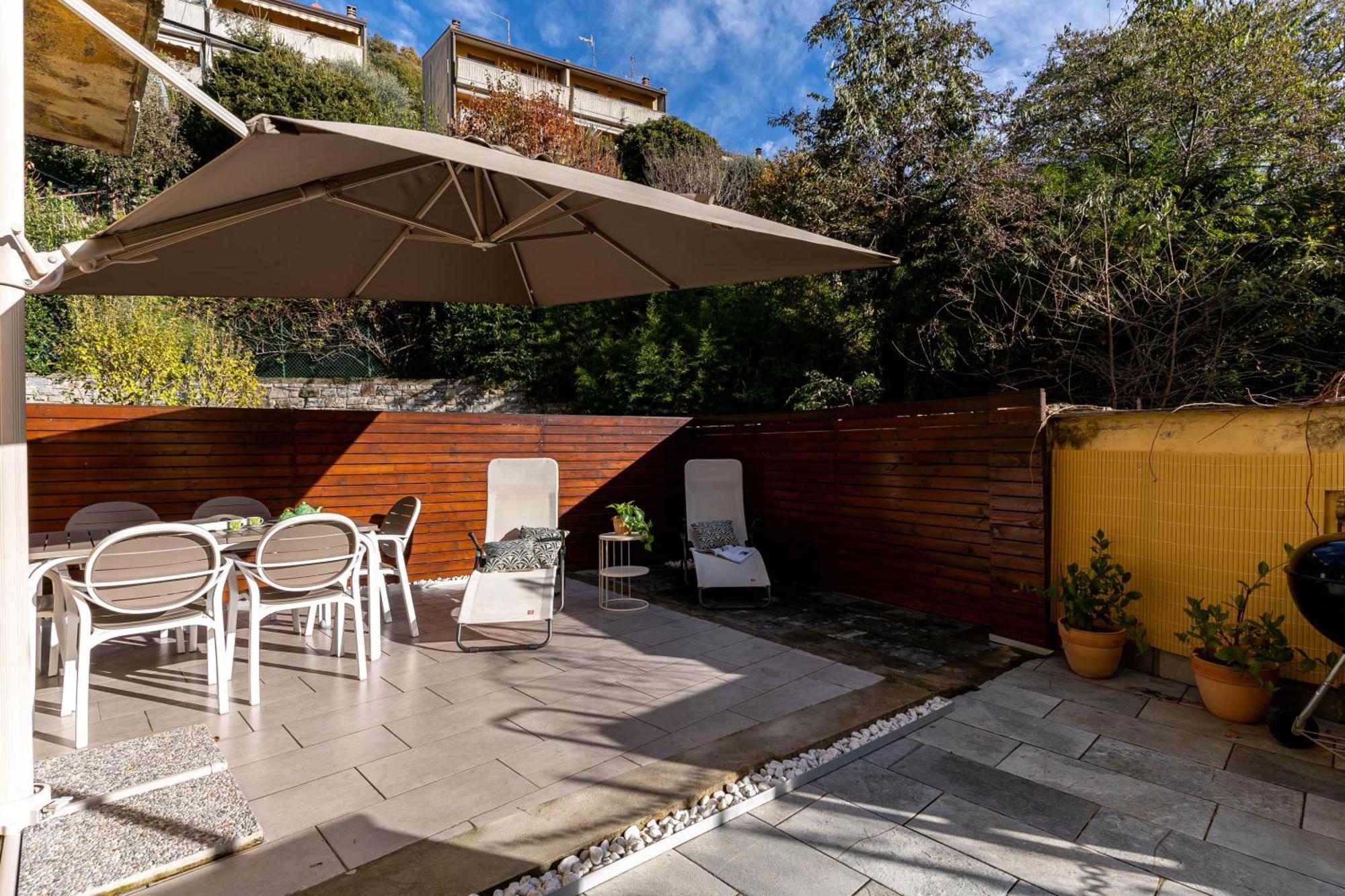 Apartment Patio & Parking - Self Check-in & Access