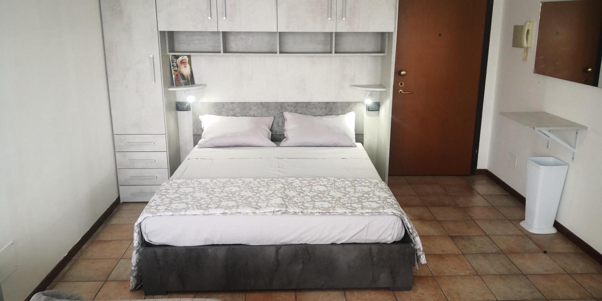 Gin E Gepa Monolocale Apartment