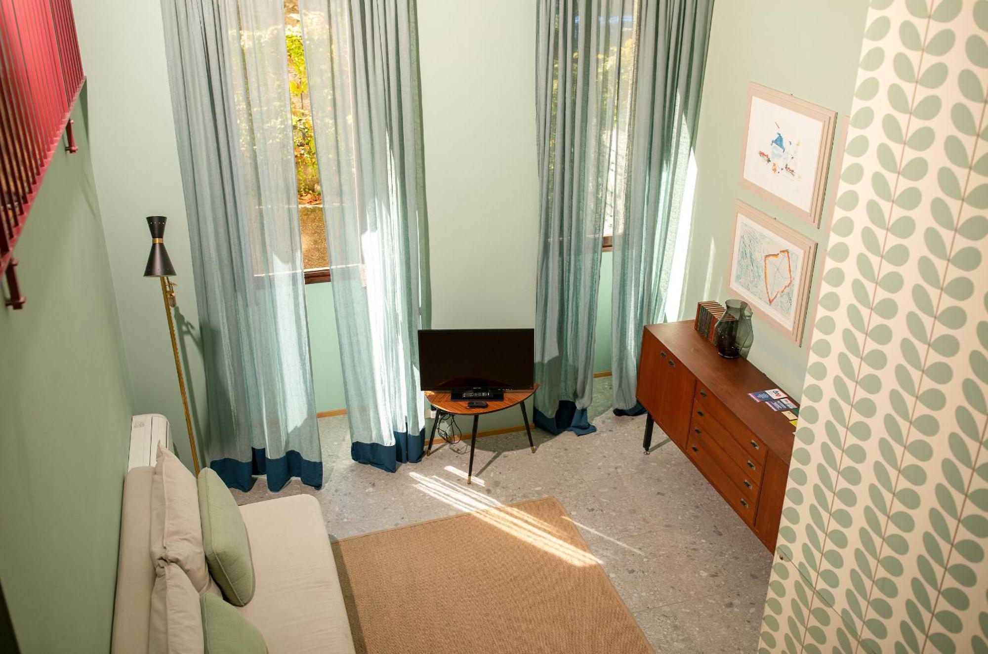 Aparthotel Domus Plinii 1792 Faggeto Lario