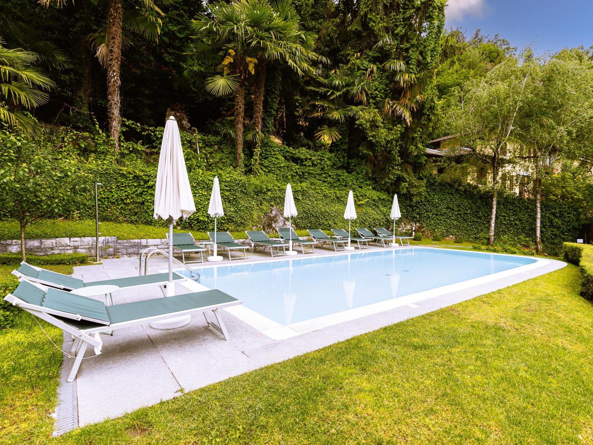 Aparthotel Domus Plinii 1792 Faggeto Lario