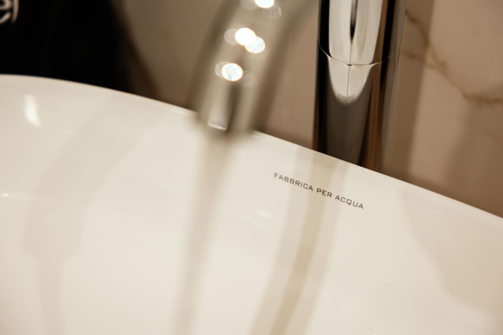 Penelope's Suite&spa Con Parcheggio Privato Apartment *
