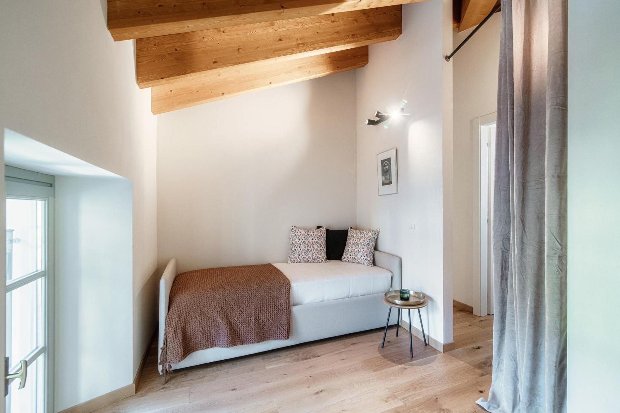 The Castle - By Myhomeincomo Apartment Menaggio