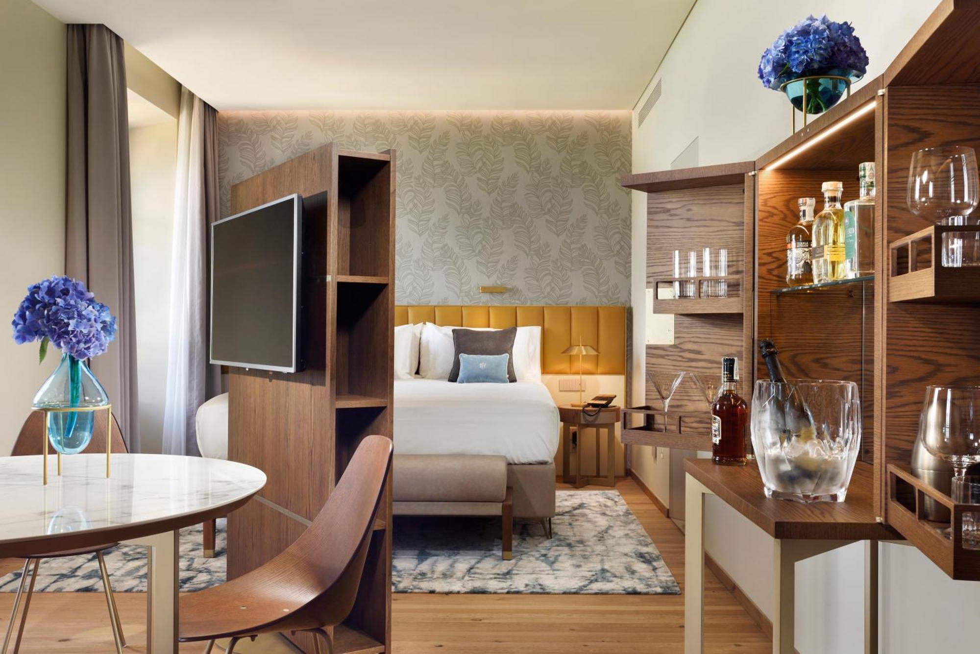 Grand Victoria Concept & Spa, By R Collection Hotel