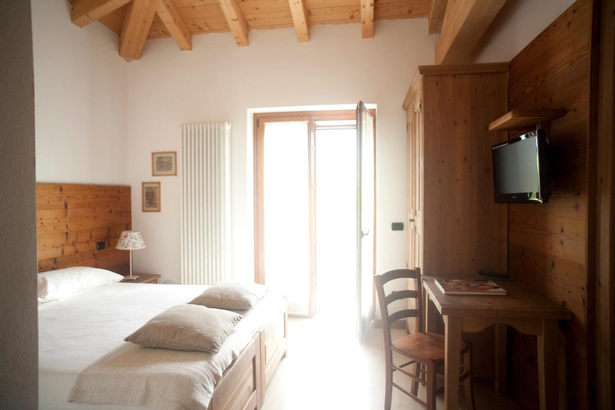 Aparthotel Cascina Borgofrancone 3*