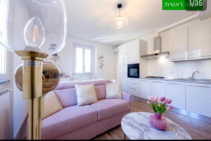 Apartment Lora Diamond ,free Parking, Self Check In,3 *
