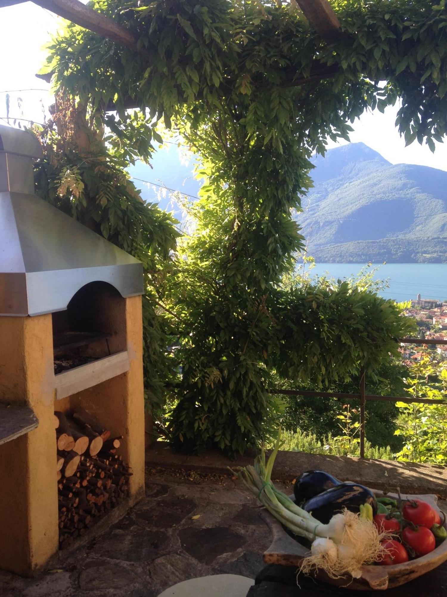 Appartamento Mit Blick Auf Den Comer Gravedona