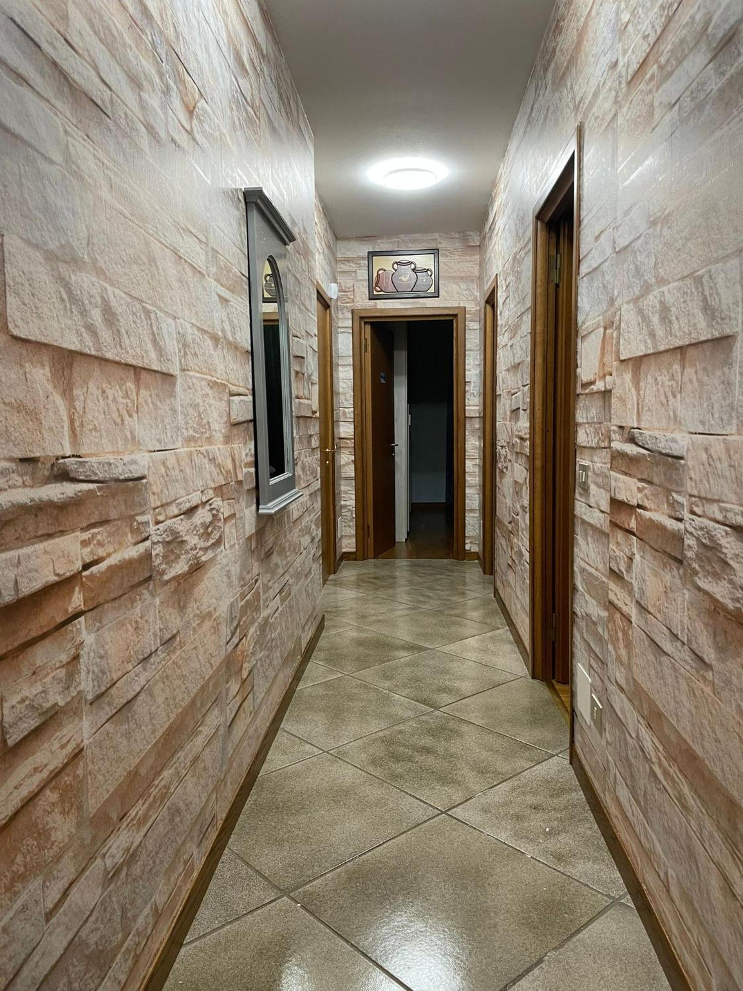 - Pusiano Villa