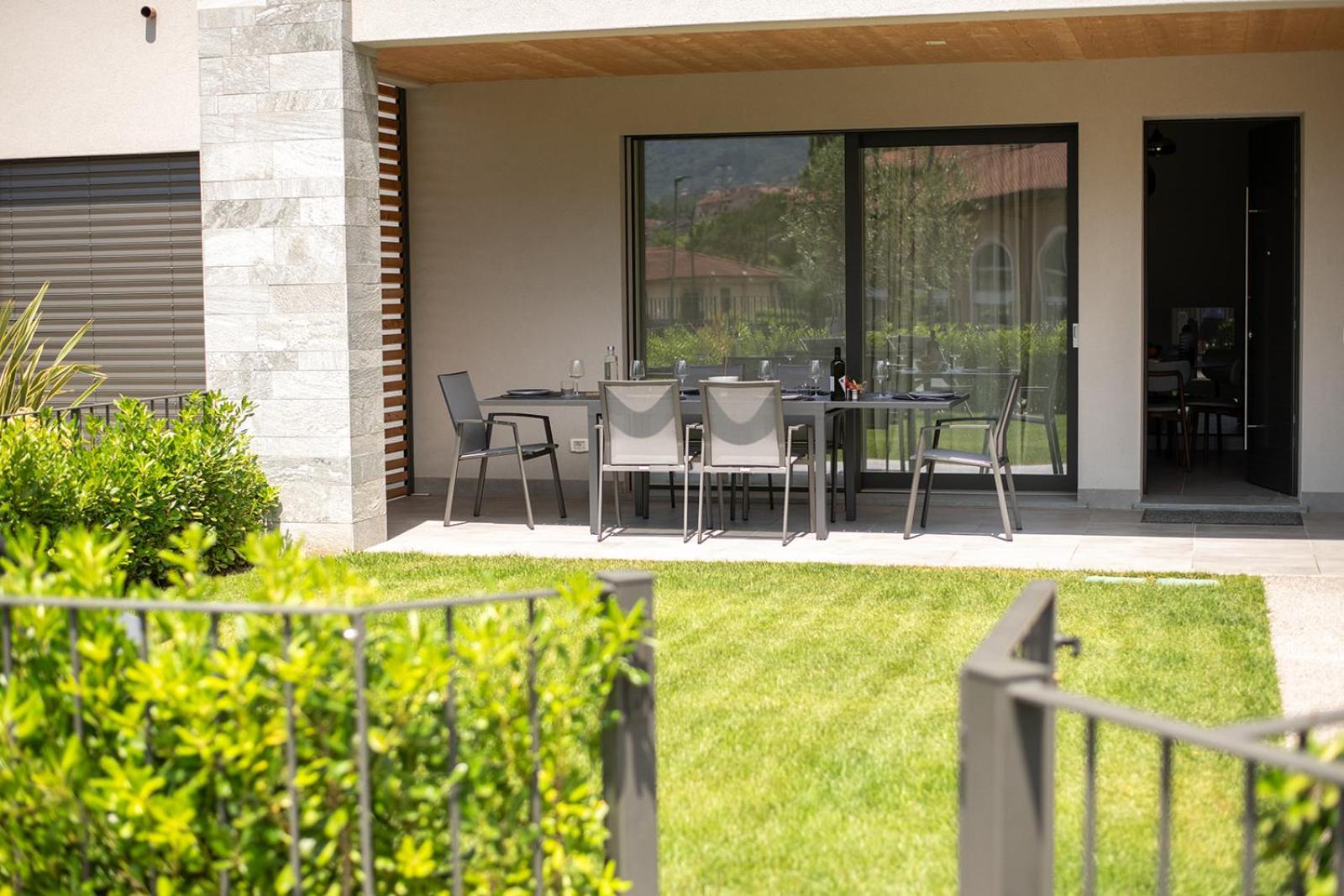 Dorato Luxury & - View Colico