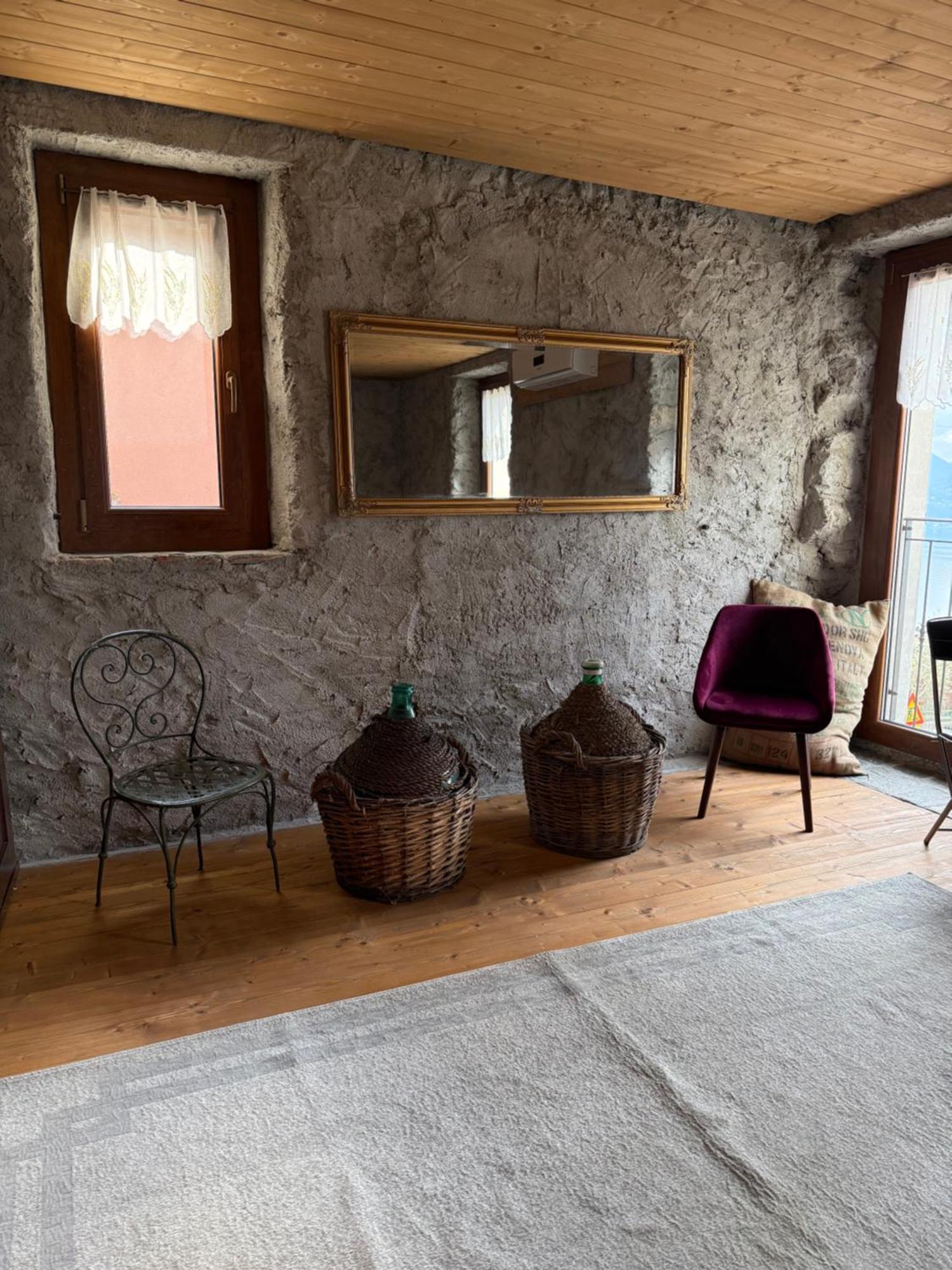 Apartment Stone House: Fairytale Flat With Magic View Bellano