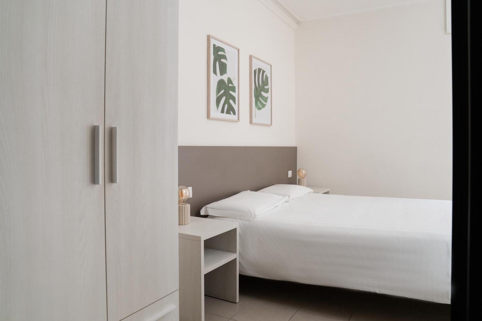 Apartment Dieci By Comorooms Como