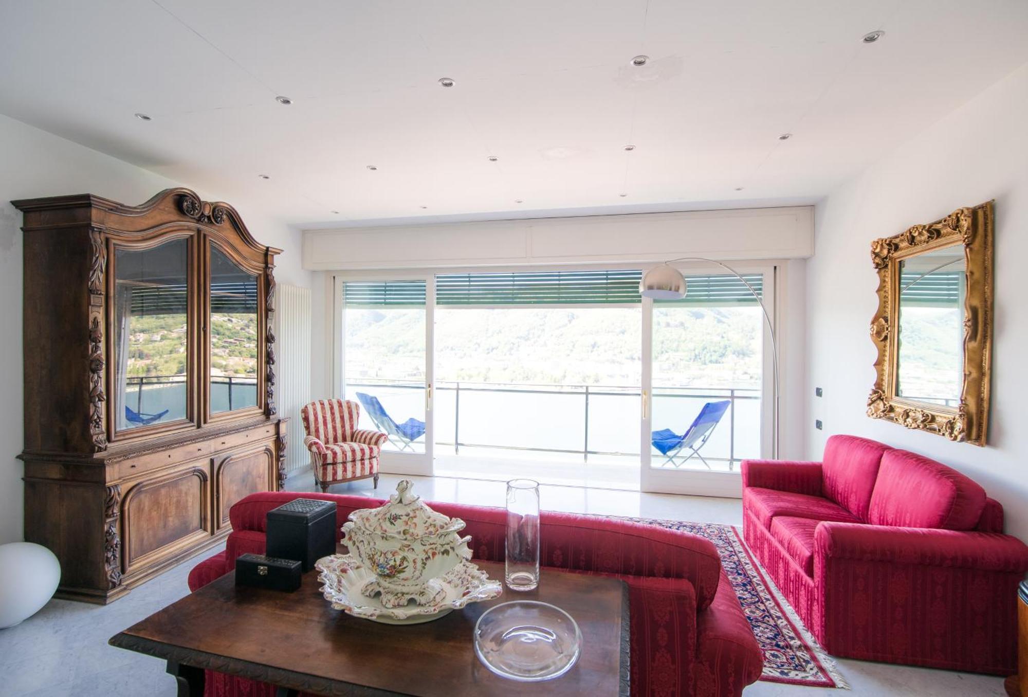 Heavenly Views On - Terrace & Hot Tub Apartment *