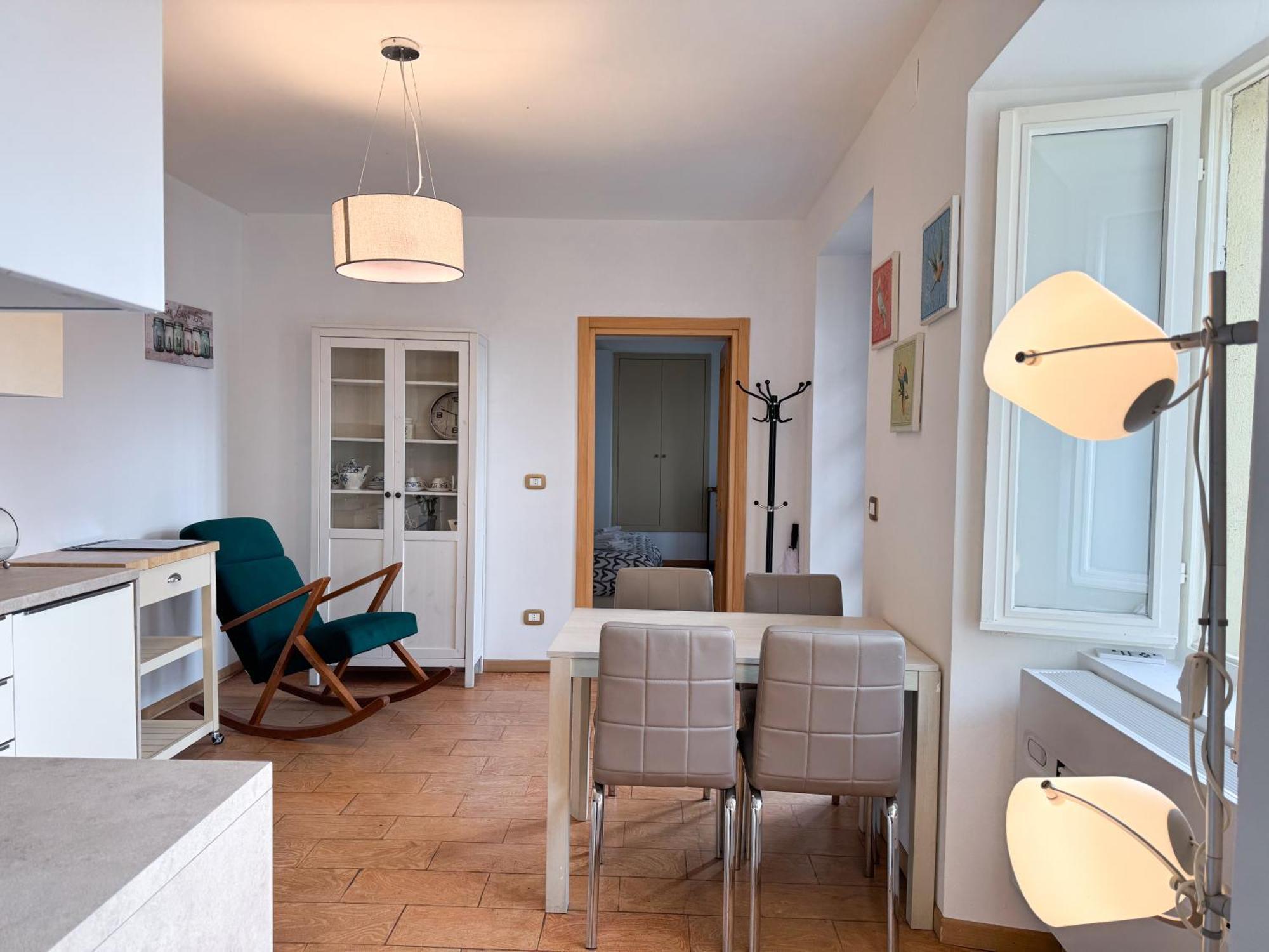 Two-room - View And - Ac Apartment Como