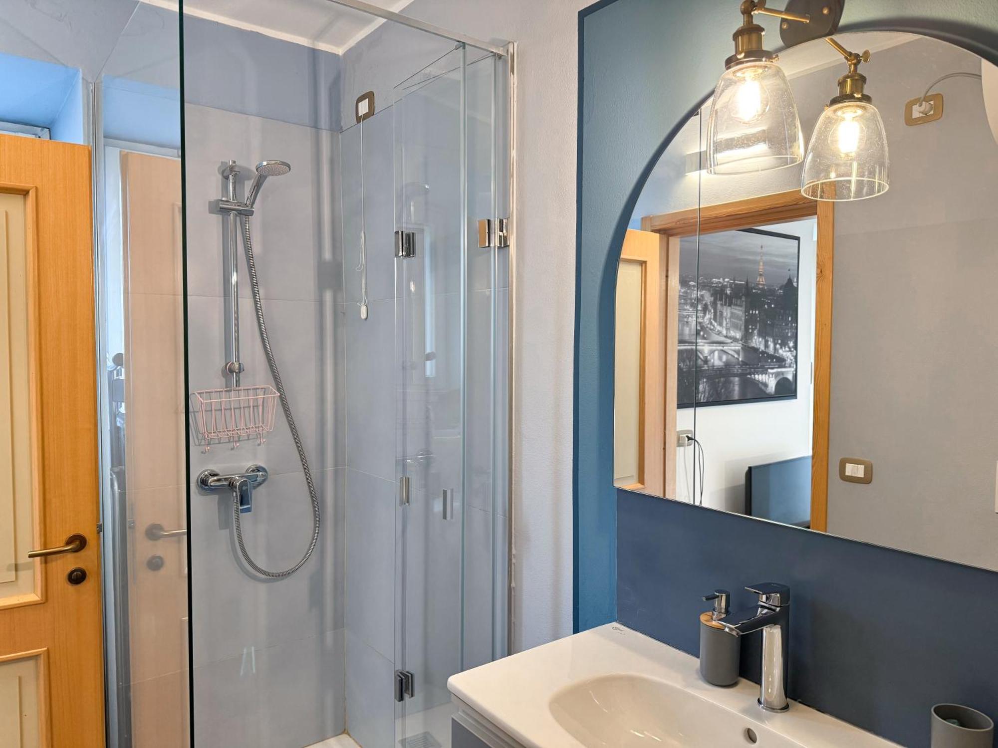 Apartment Two-room - View And - Ac Como