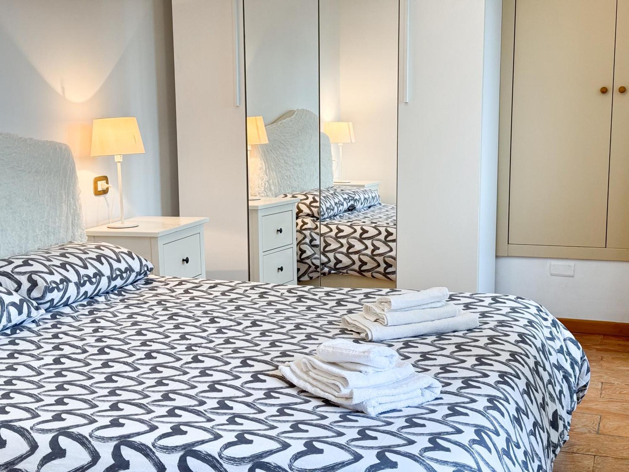 Two-room - View And - Ac Apartment *