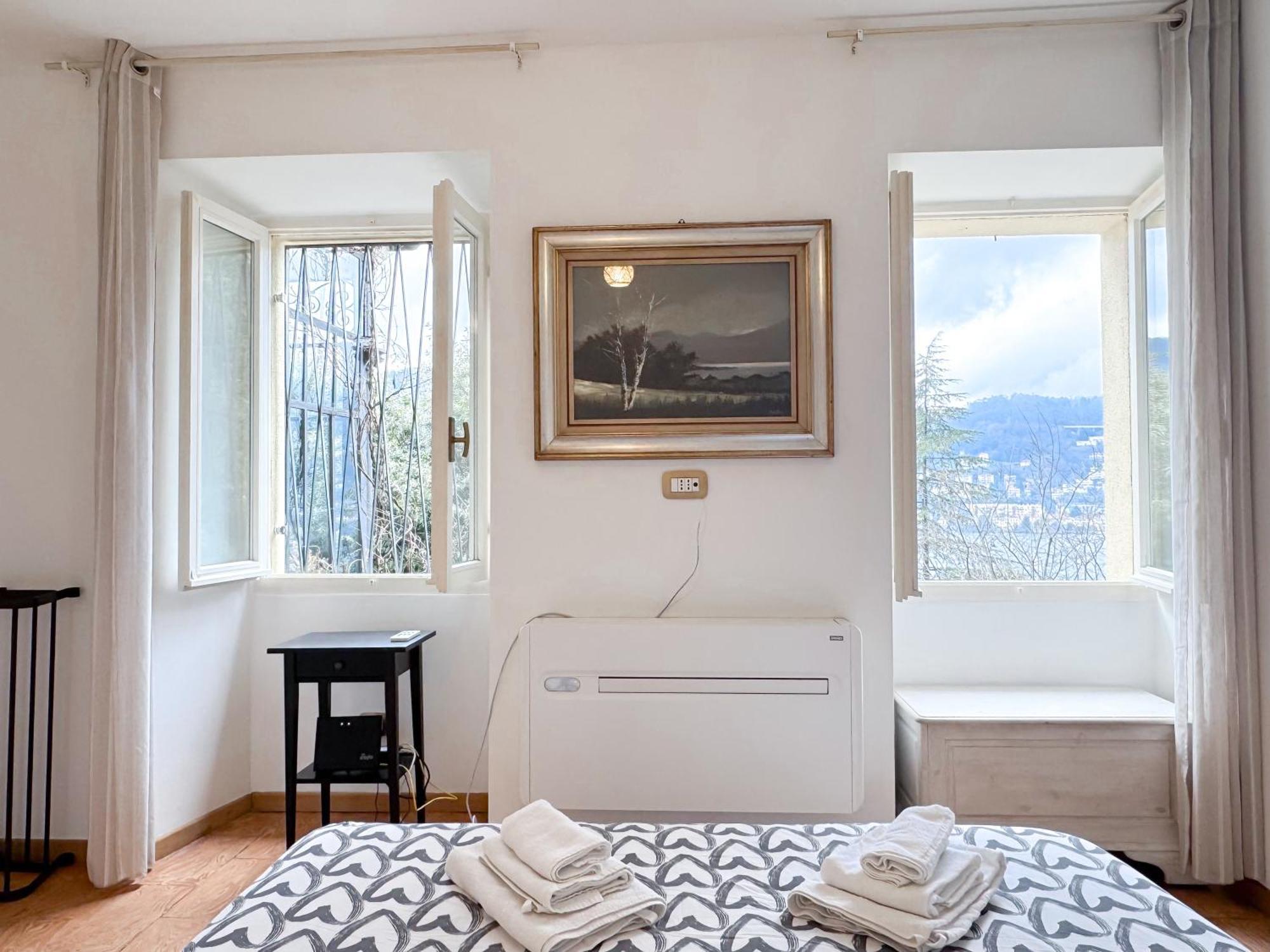 Two-room - View And - Ac Apartment *