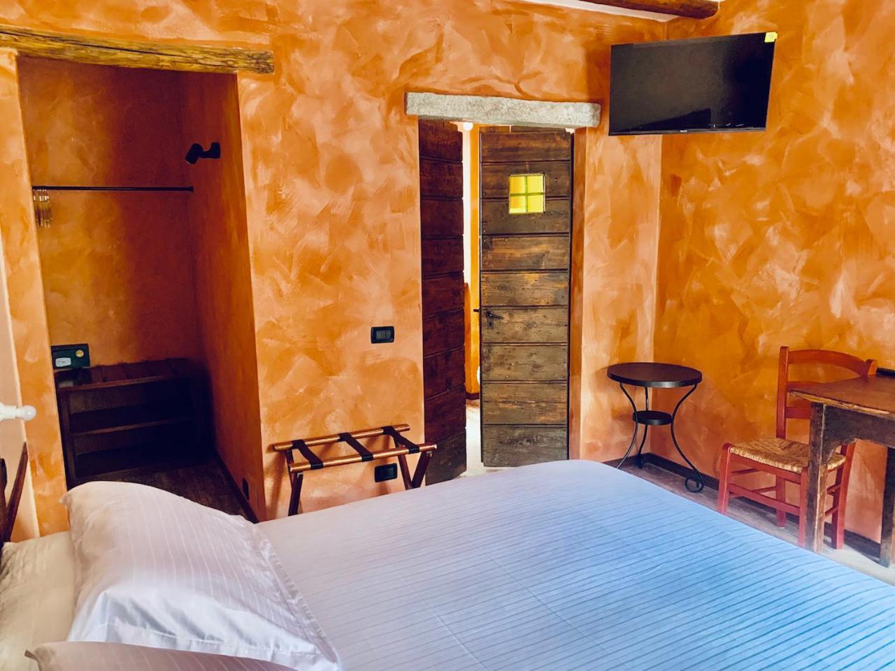Agriturismo Il Talento Nella Quiete * Castiglione d'Intelvi