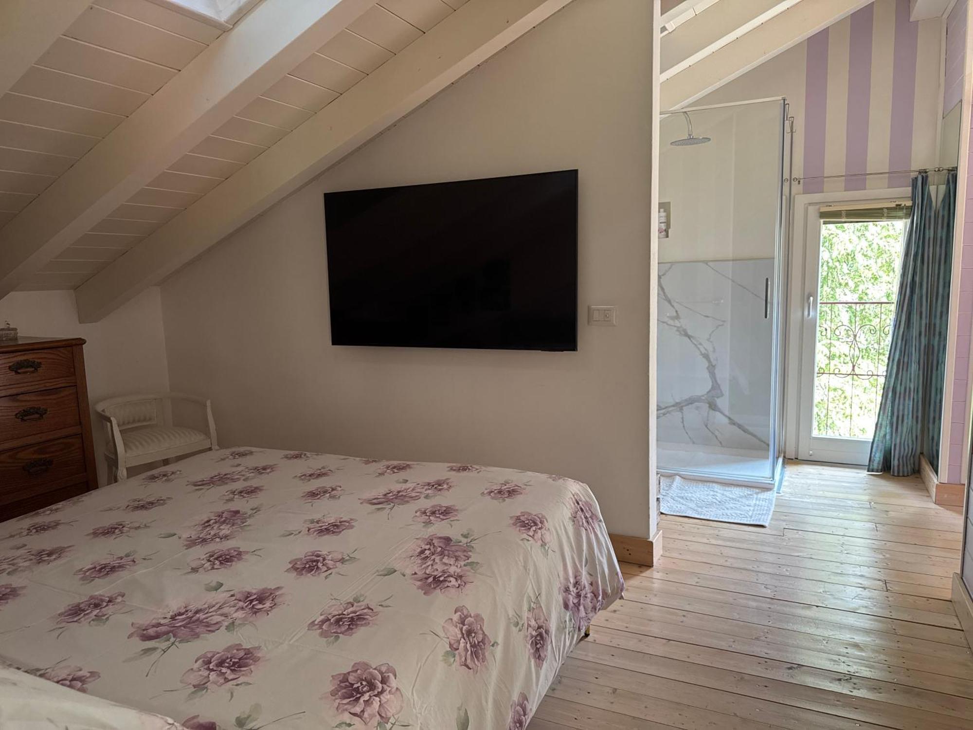 Le Vetrate Sul Amazing View Holiday home Nesso