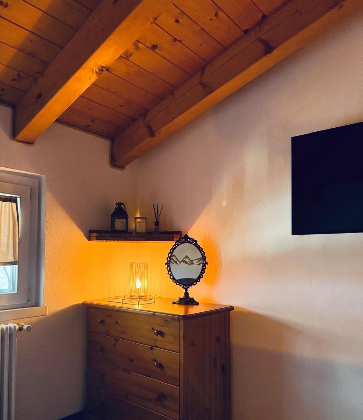 Apartment Mansarda Spadone Musso