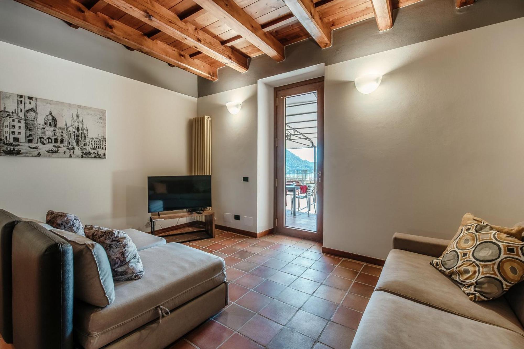 Crotto Polirolo - The House Of Travelers Cernobbio