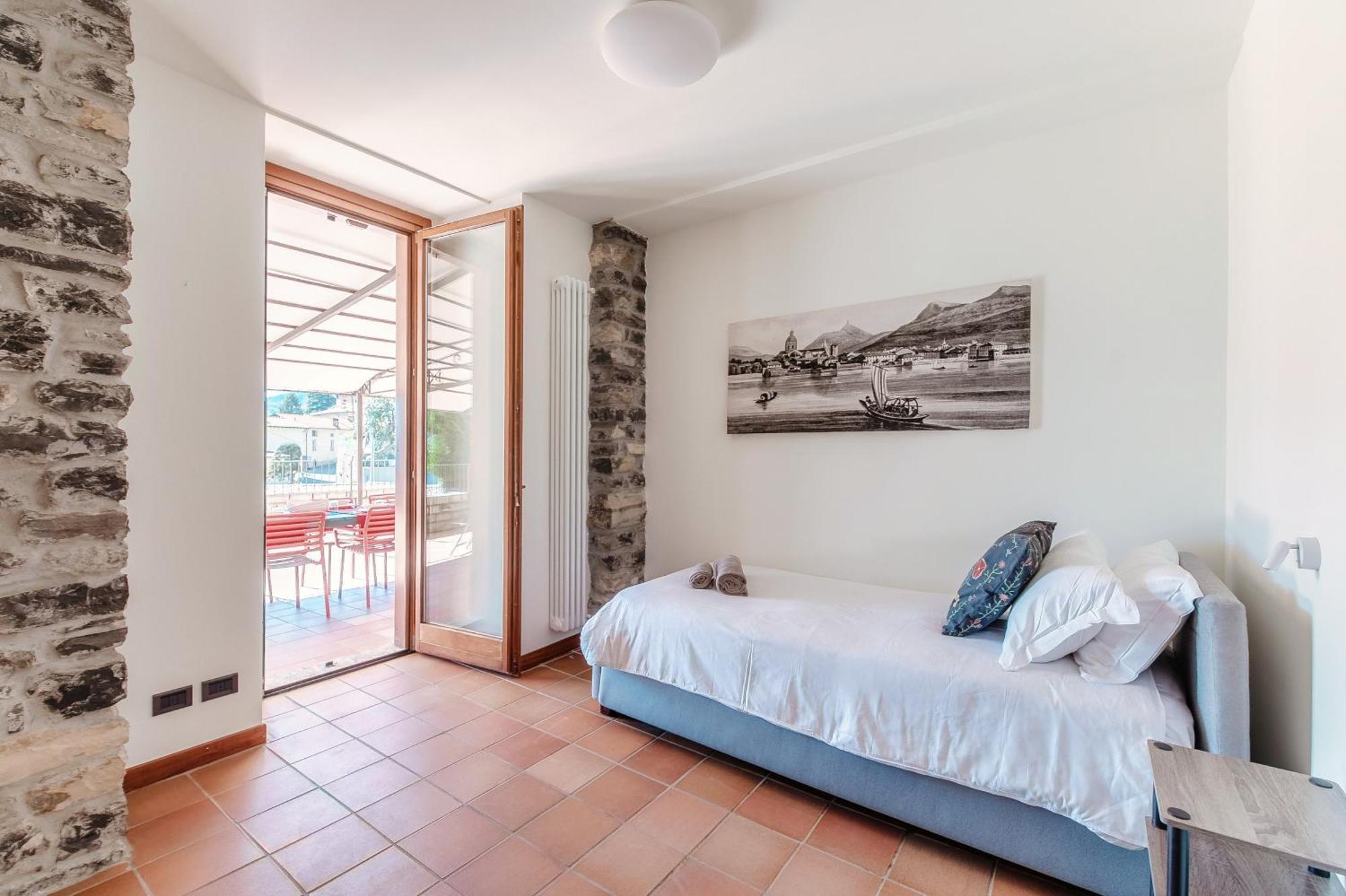 Crotto Polirolo - The House Of Travelers Apartment