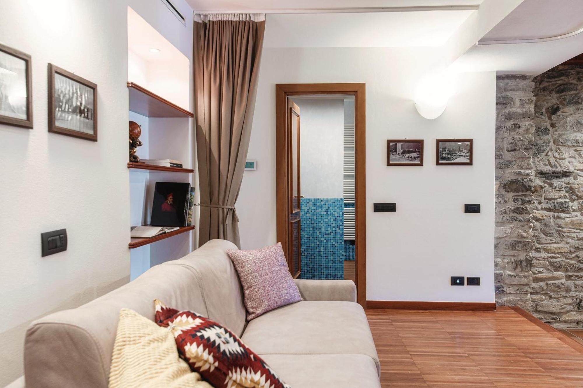 Crotto Polirolo - The House Of Travelers Apartment *