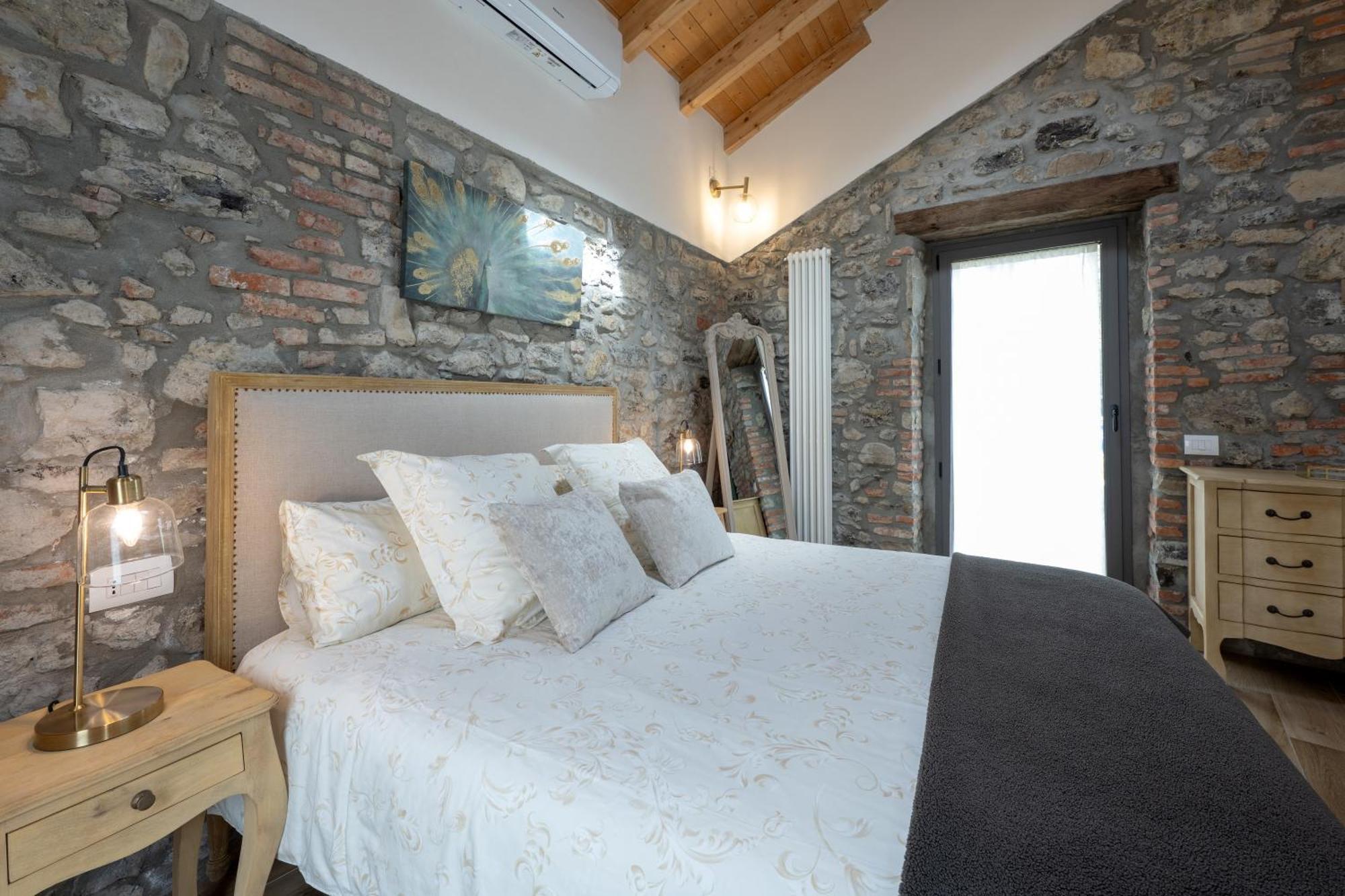 Lora Villa, With View