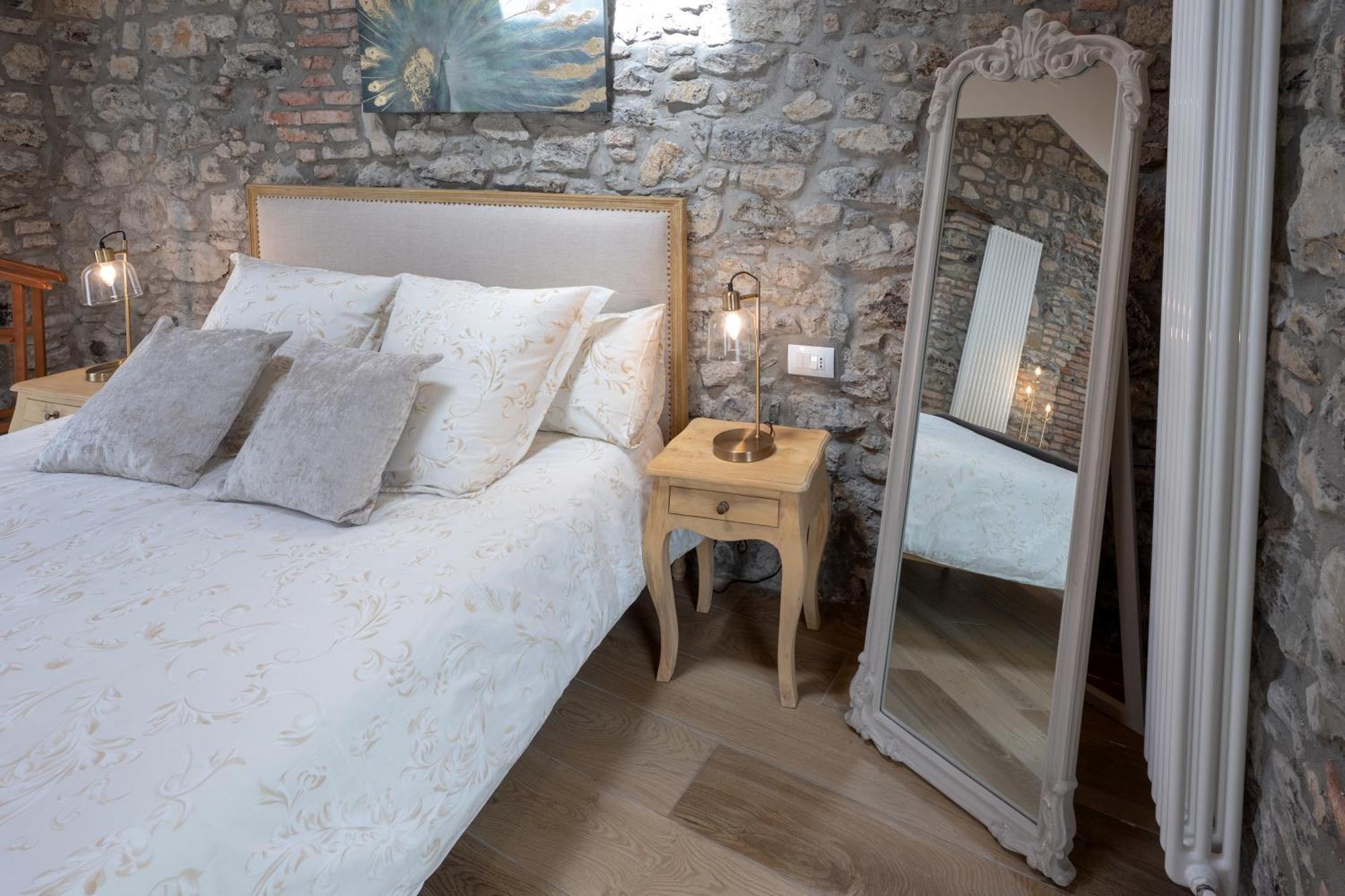 Lora Villa, With View