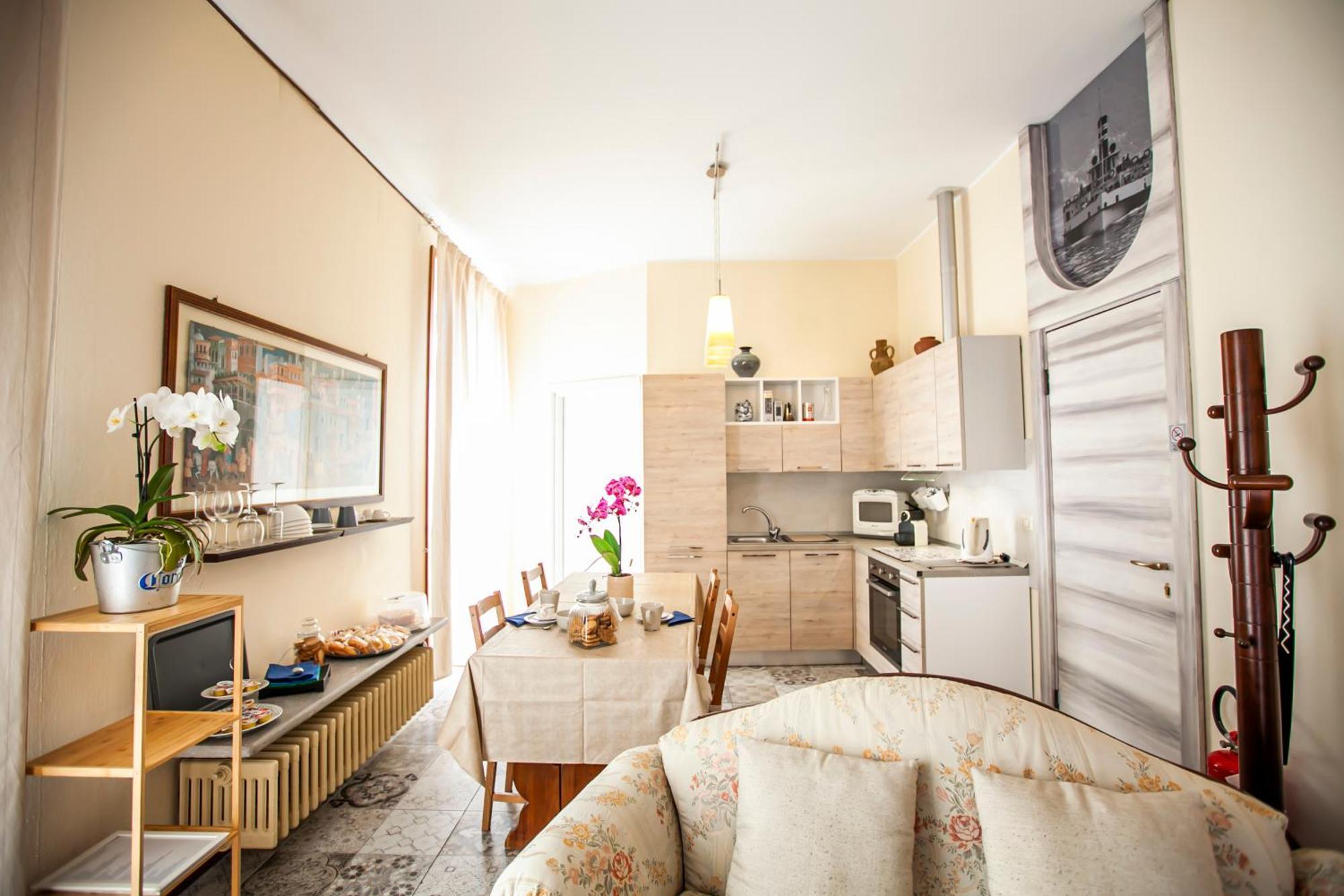 Darsena Di Riva Grande Guest house