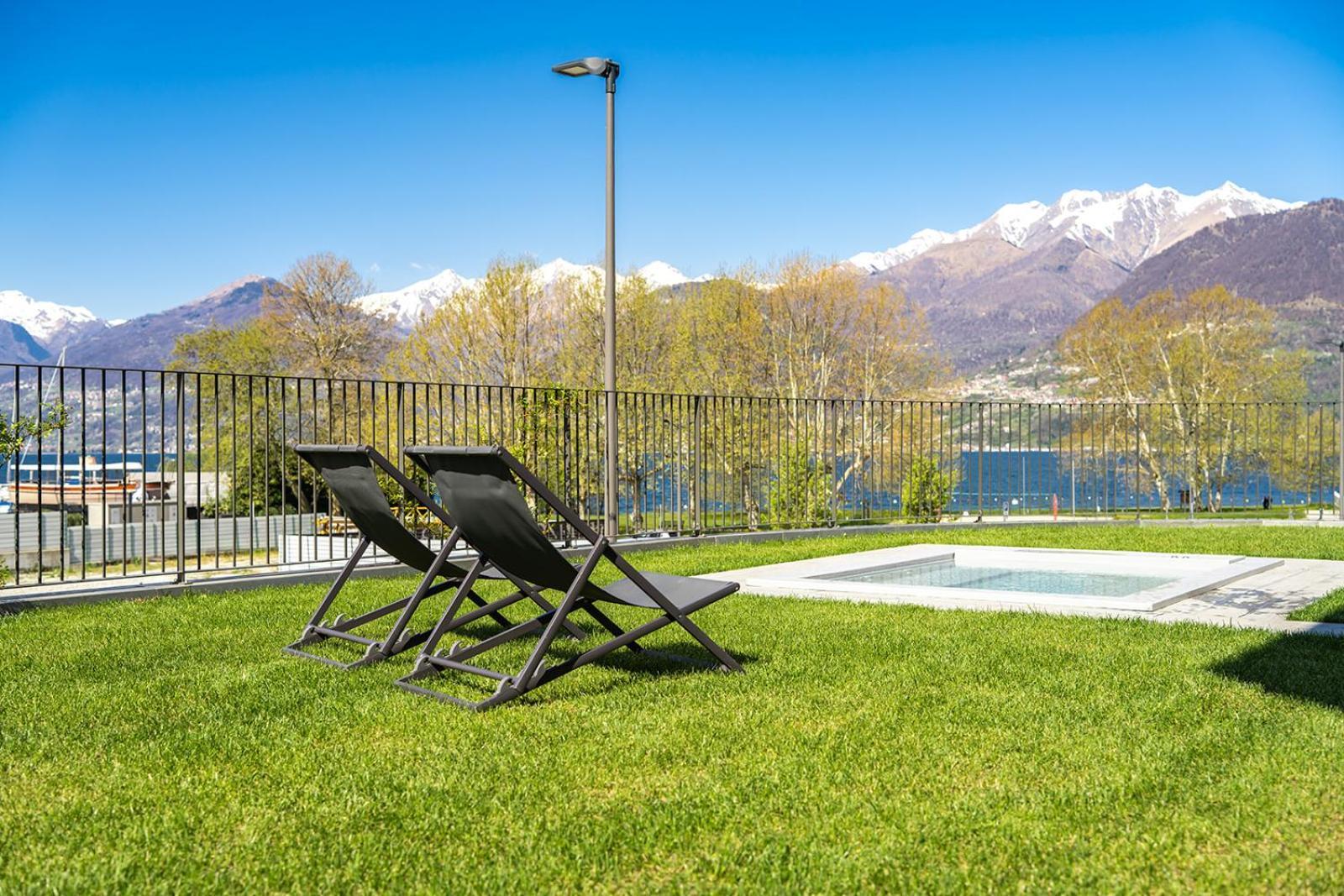Dorato Luxury & - View * Colico