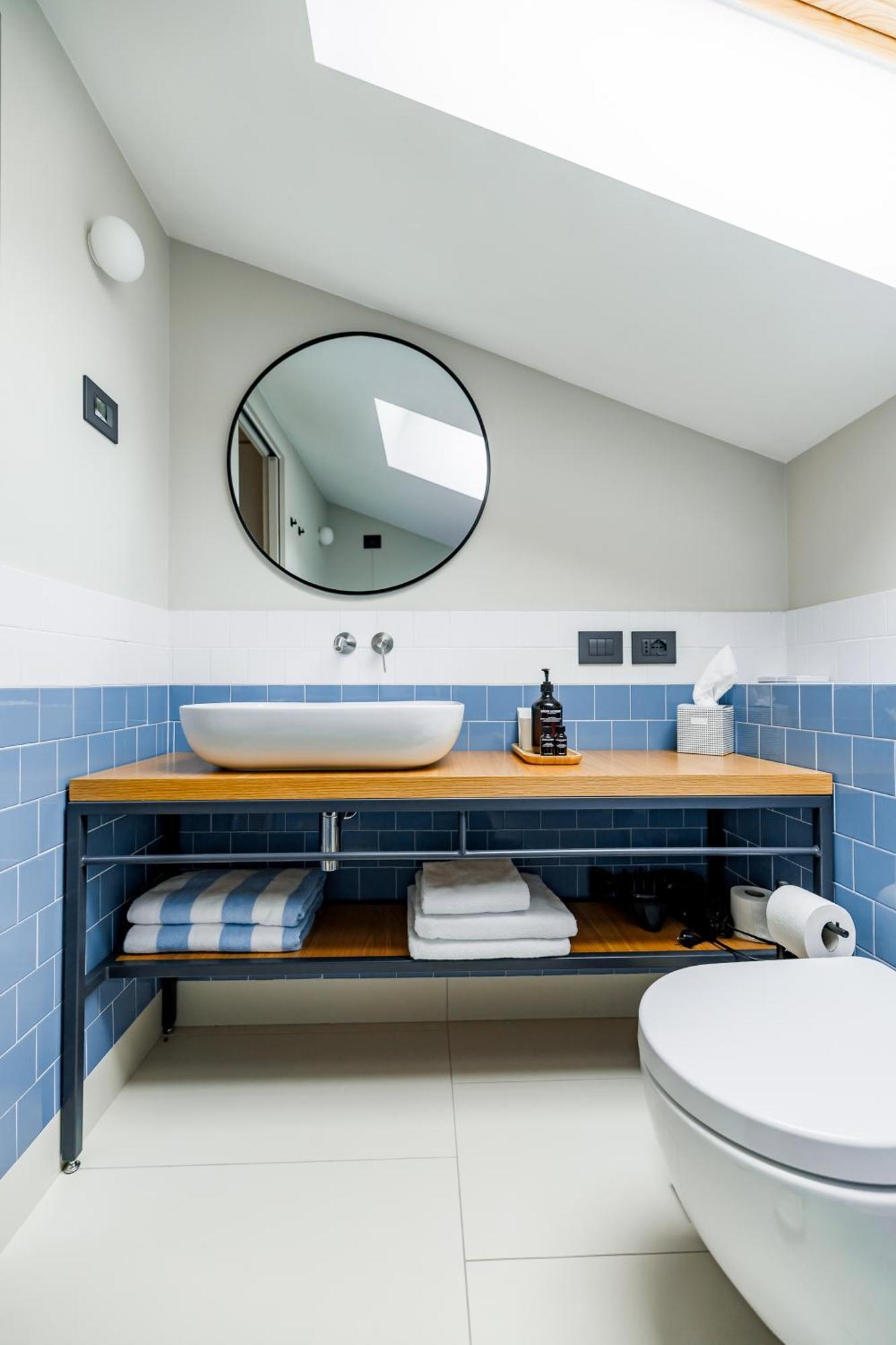 Almana Guest house