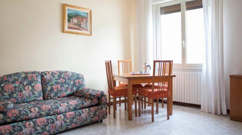 La Porta Sul Apartment *