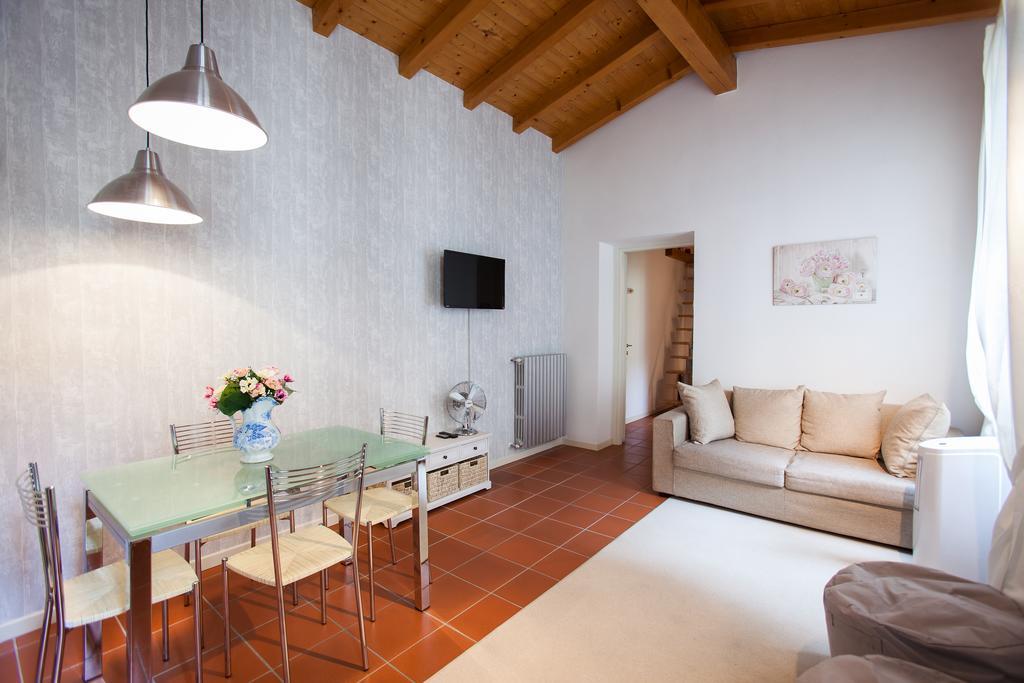 Apartment Sole&luna Comolake