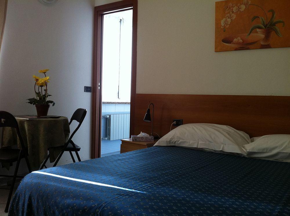 Hotel Pontenuovo Di Macyszyn Fabio 2*