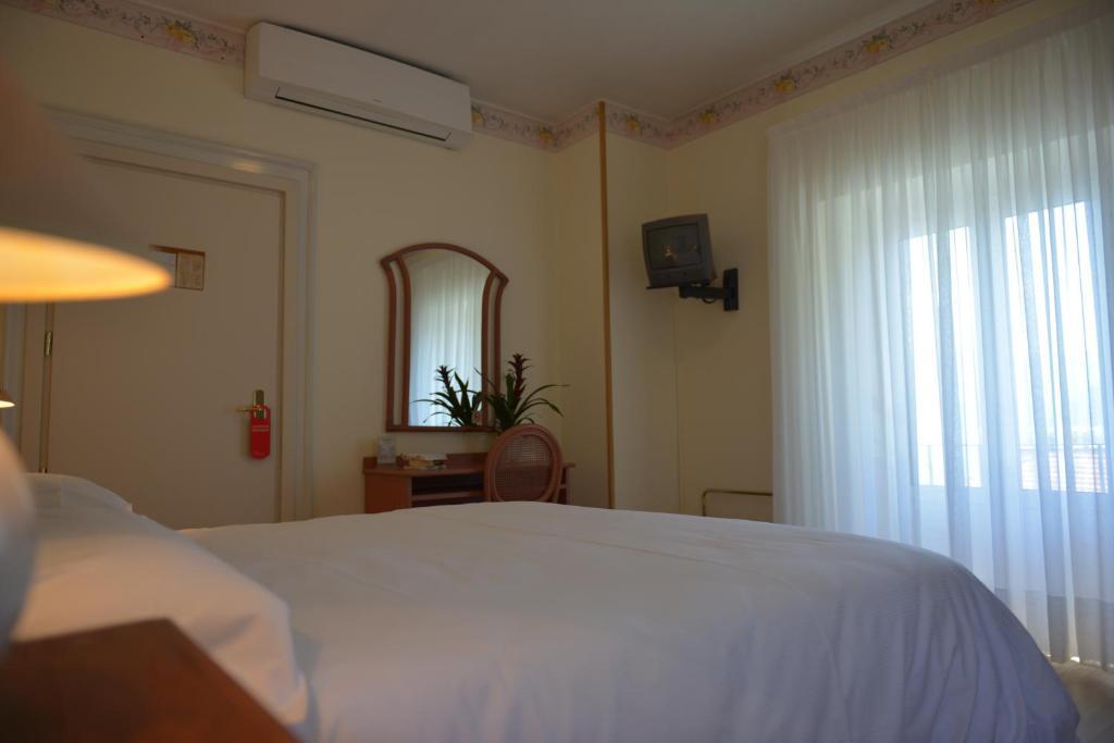 Belvedere Relais 3* Argegno