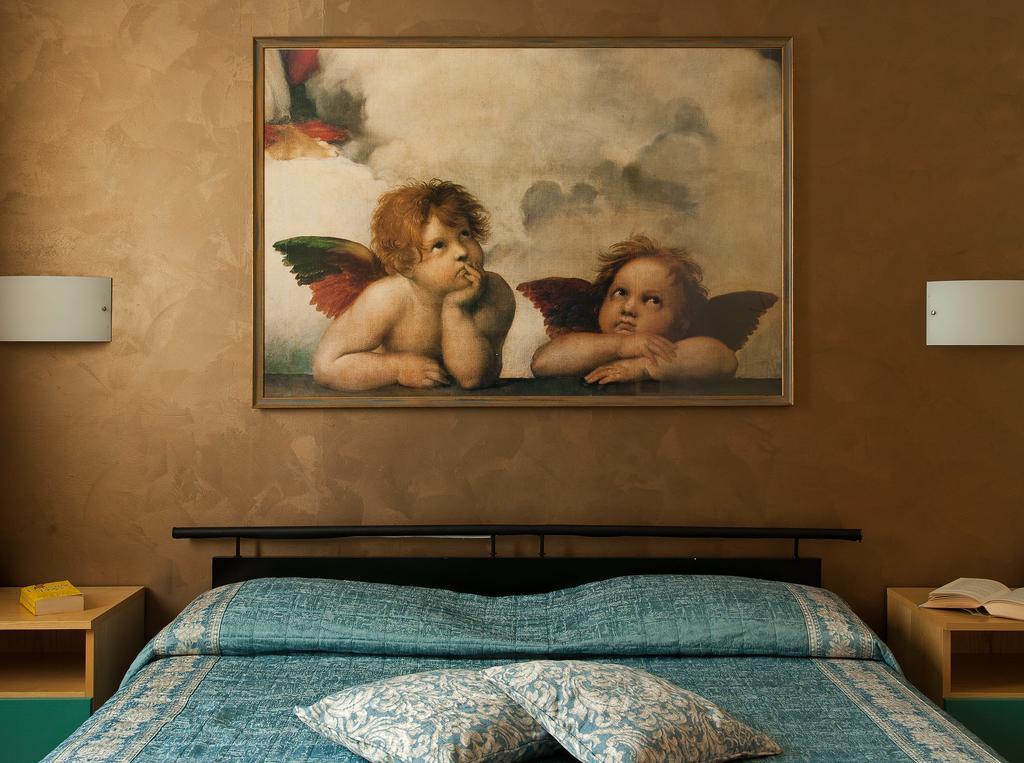 Western Leonardo Da Vinci 4* Erba