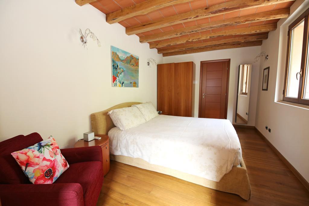 Apartment Casa Giulio In Lezzeno