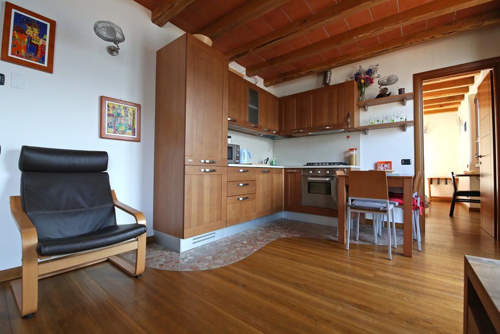 Casa Giulio In Lezzeno