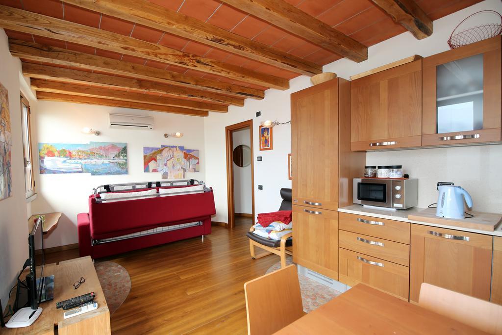 Apartment Casa Giulio In Lezzeno