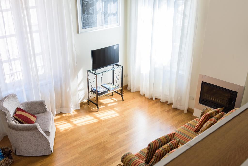 Via Rusconi 10 - Bymyhomeincomo Como
